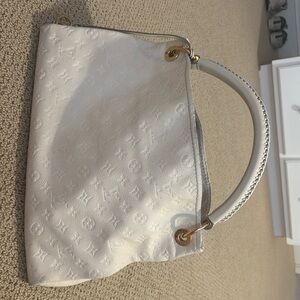 super cute AUTHENTIC Louis Vuitton!!!